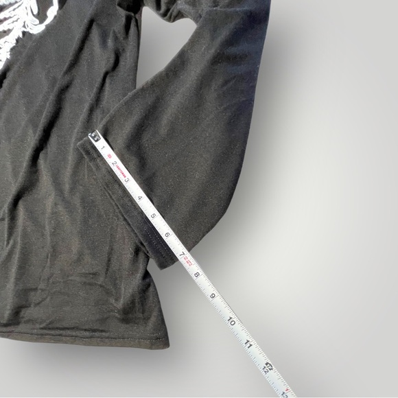 Amy Fashion Black Top with White Lace - Picture 6 of 16